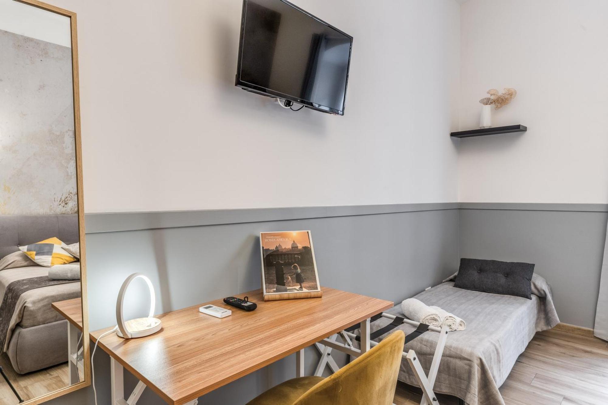 Nala Luxury Apartment With Terrace 罗马 外观 照片